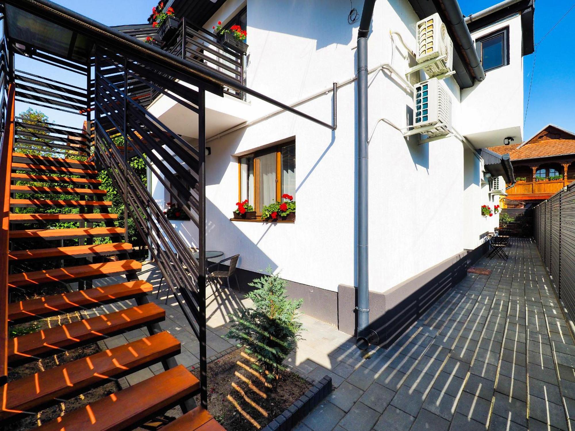 Ben Apartments Sibiu Exteriör bild